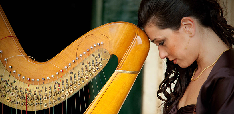 adriana nicolosi arpista